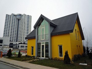 Fertighaus in der Großstadt Fertighaus in der Großstadt