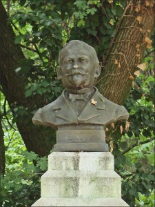 Denkmal von Émile Coué in Nancy, Frankreich Denkmal von Émile Coué in Nancy, Frankreich
