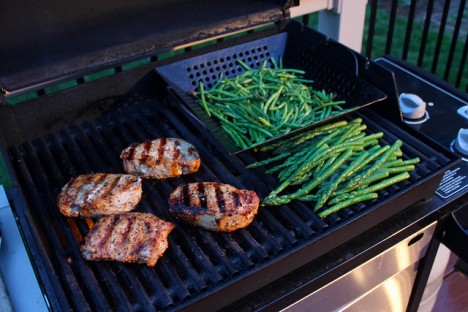 Moderner Gasgrill: Ideal geeignet zur schonenden Zubereitung von Gemüse