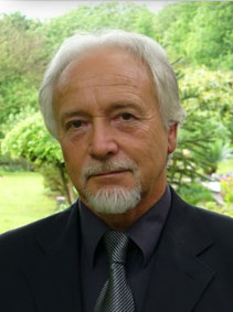 Dr. Ulrich Warnke