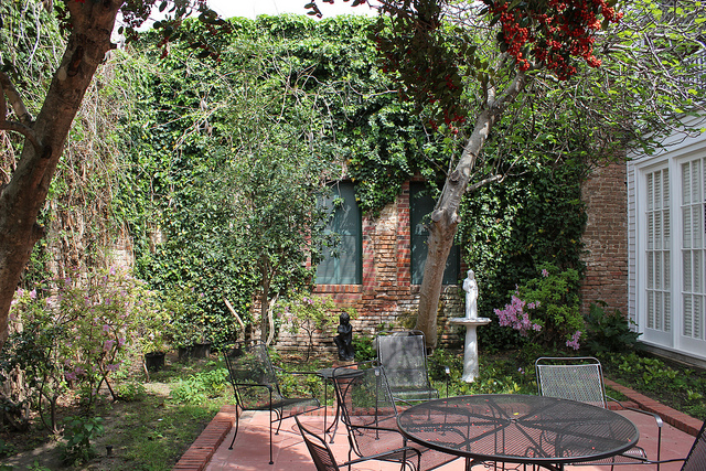 Privater Innenhof, Foto (C) Flickr / TexasExplorer98
