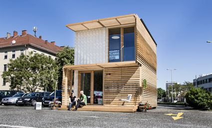 "containme" - Containerhaus in Graz, Foto ©Tamara Frisch