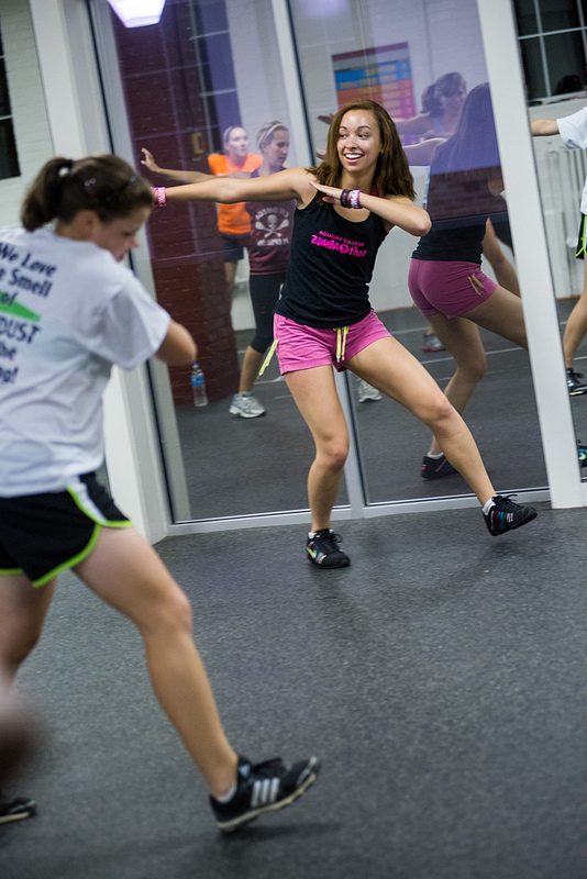 Zumba-Feizeit-Tänzer beim Training