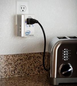 Vorsicht Elektrosmog: Wie bei diesem Intel Home Energy Sensor kommt es beim nachhaltigen Wohnen nicht allein auf Hightech an