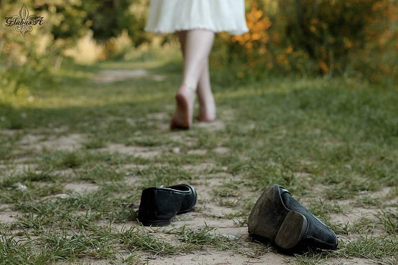 Ohne Schuhe: Barfuß der Natur ein Stück näher sein