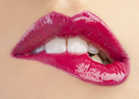 Entsprechen diese Lippen einem perfekten Feng-Shui-Gesicht? Das erfahren Sie am Ende des Beitrags, lesen lohnt sich :-) Foto: istockphoto.com / ©Courtney-Keating