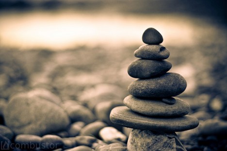 Steinpyramide, Foto (C) Demion / flickr