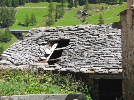 Ein Tabu-Haus bedeutet auf keinem Fall eine Bauruine. Es ist noch etwas komplizierter. Foto: © Hedwig Seipel
