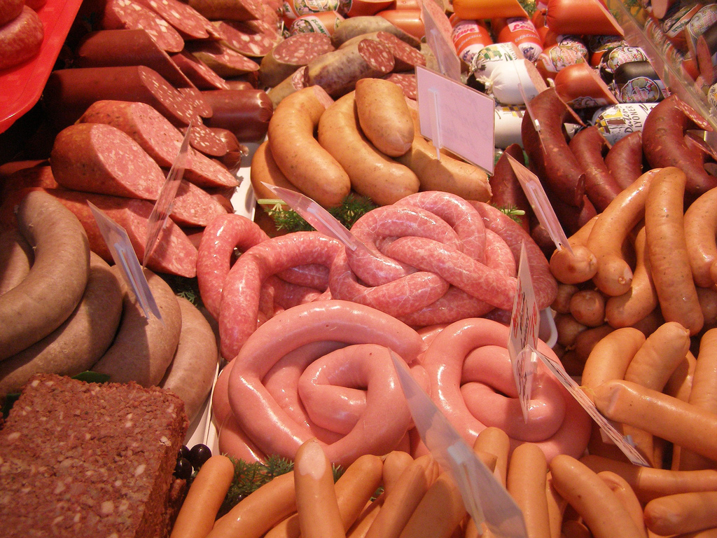 Ob Schuhe, Möbel oder Lebensmittel wie etwa Wurst: Wird die Auswahlmöglichkeit zu groß, geraten wir in Stress