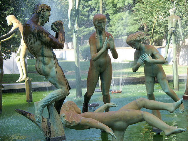 Jungbrunnen, Sculpture at National Memorial Park in Falls Church, Virginia, Foto (C) David Steele / flickr