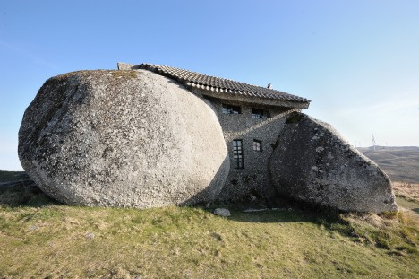Casa do Penedo: Steinhaus bei Fafe, Portugal