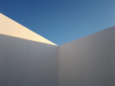 Minimalismus oder „Minimal Art“ ist auch eine Kunstrichtung, die in der Architektur seit den 1980er-Jahren eine Rolle spielt. Foto (C) Carlos Hernández Landero / flickr