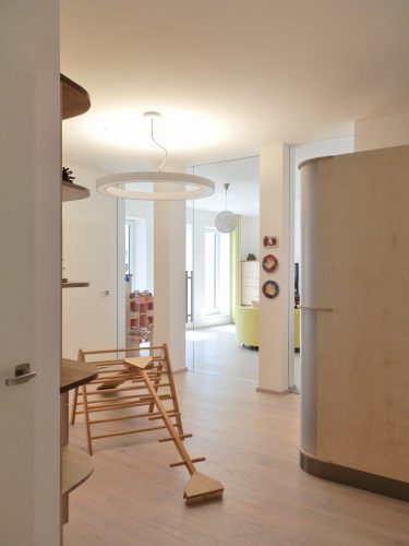 Blick vom Flur in die Diele, Raum(mit)gestaltung + Foto (C) Irmgard Brottrager