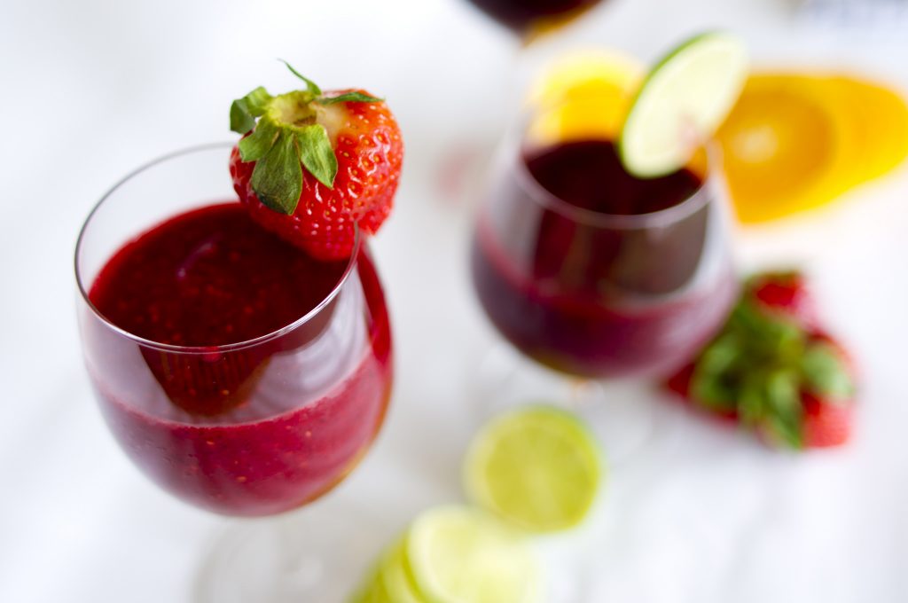 Smoothies haben den Vorteil, dass man verschiedene Früchte mixen kann. Foto (C) Smoothie-Ida Myrvold / flickr CC BY 2.0