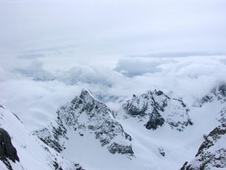 Weißer Himmel über weißem Schnee, Foto (C) Navdeep Raj / flickr CC BY 2.0
