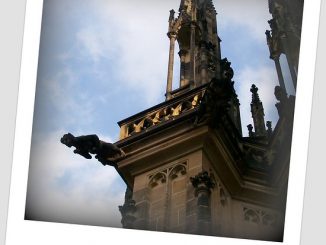 Auch der Veitsdom in Prag wird von Gruselfiguren bevölkert. Foto: Michael Buch / flickr CC BY 2.0