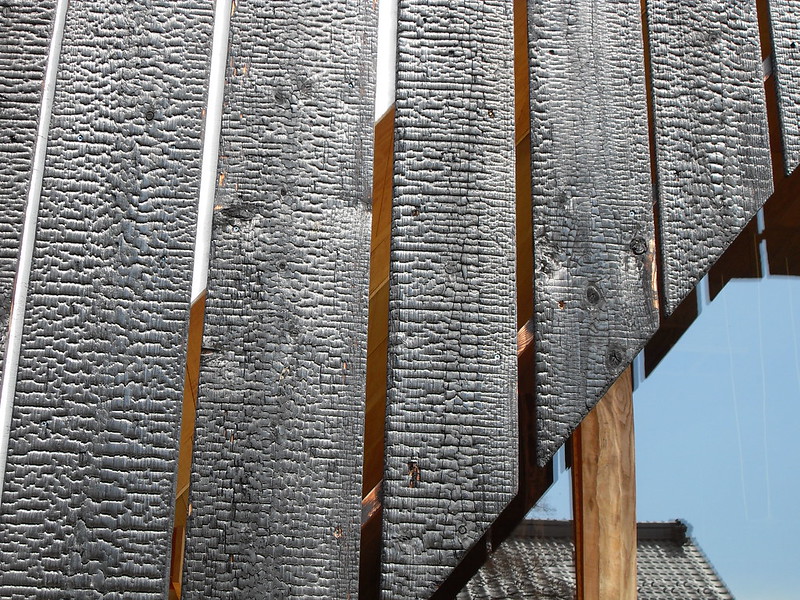 Yakisugi-Fassadendetail, Foto: japanese_craft_construction / flickr CC BY 2.0
