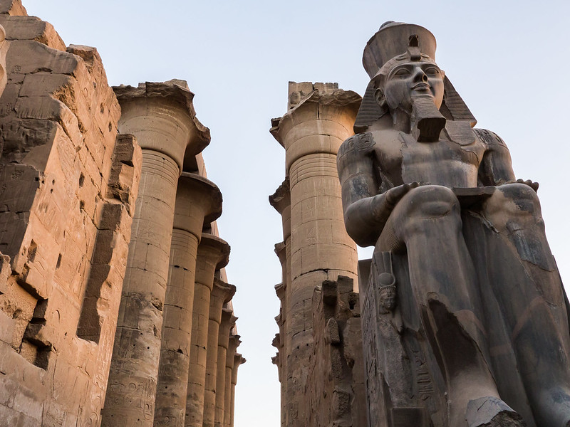 Ramsesstatue, Foto: Edgardo W. Olivera / flickr CC BY 2.0